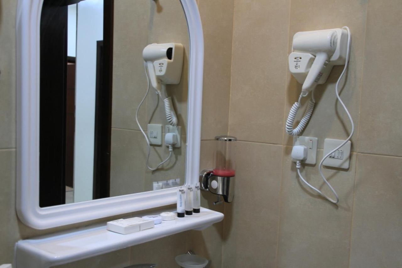 Skoon Hotel Apartments ナジュラーン エクステリア 写真